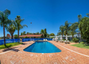 Гостиница Hospitality Kalgoorlie, SureStay by Best Western  Калгурли